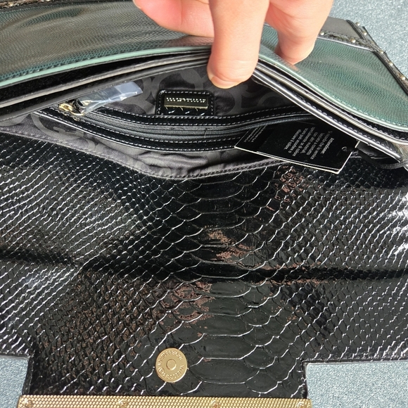 Roccobarocco Black and Gray Clutch with Gold Chain - Picture 4 of 9